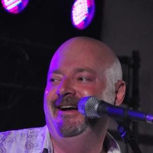 Meet your Posher, Tom